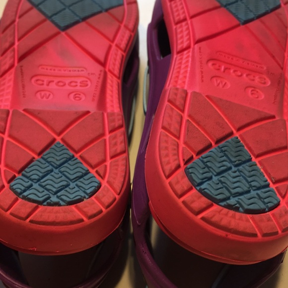 Crocs moccasins size 6 - Picture 4 of 5